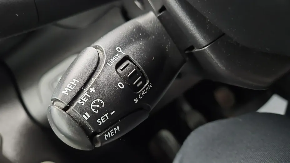 PEUGEOT Rifter -