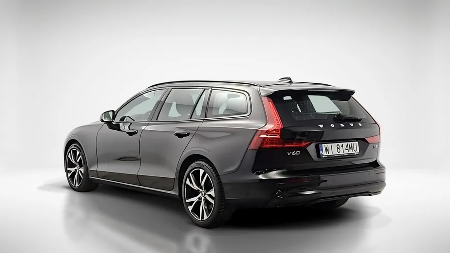 VOLVO V60 -