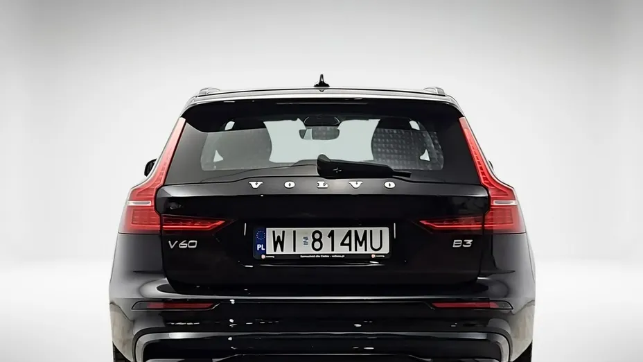 VOLVO V60 -