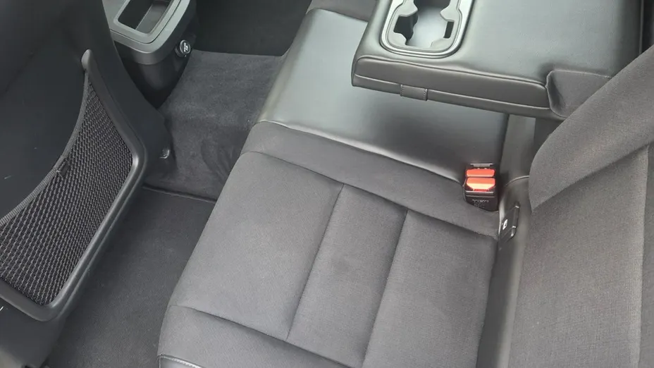 VOLVO V60 -