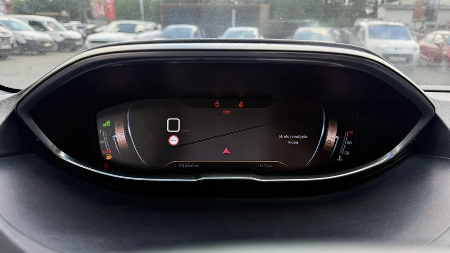 PEUGEOT 3008 -