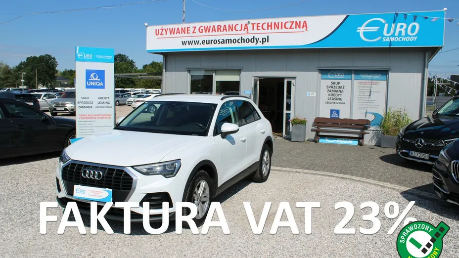 AUDI Q3 -