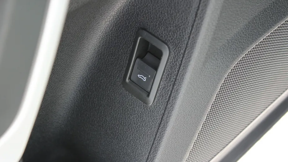 AUDI Q3 -