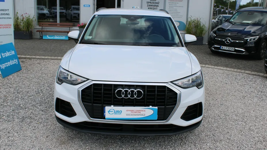 AUDI Q3 -