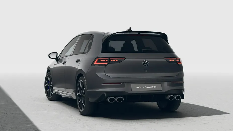 VOLKSWAGEN Golf -