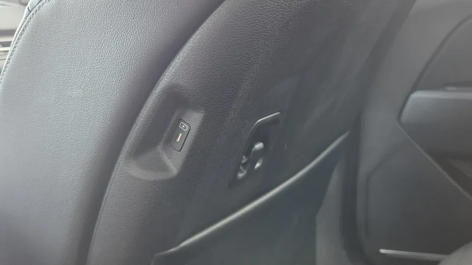 KIA Sportage -