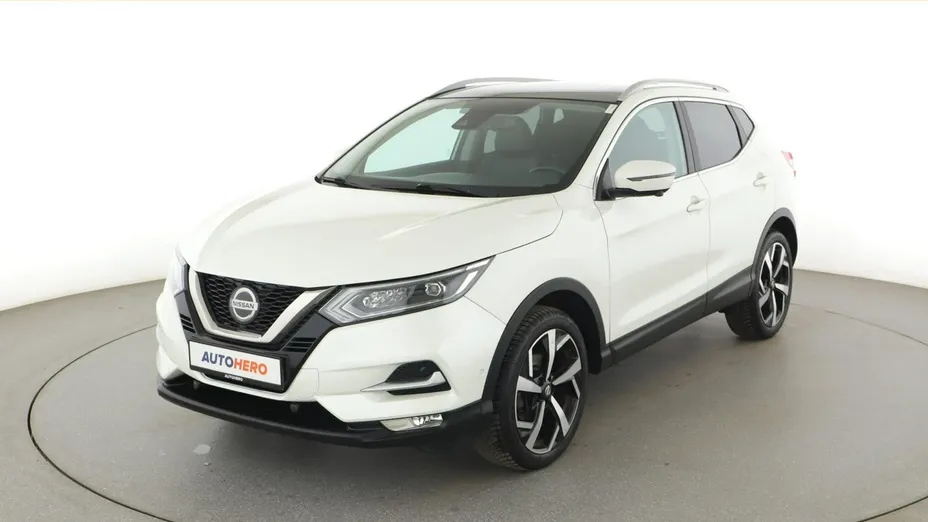 NISSAN Qashqai -