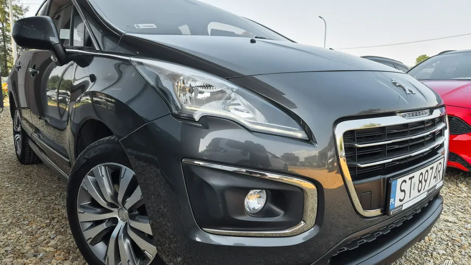PEUGEOT 3008 -
