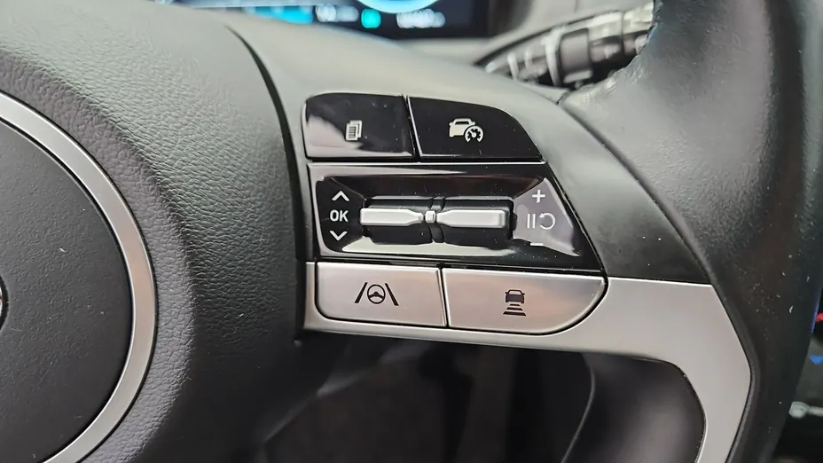 HYUNDAI Tucson -