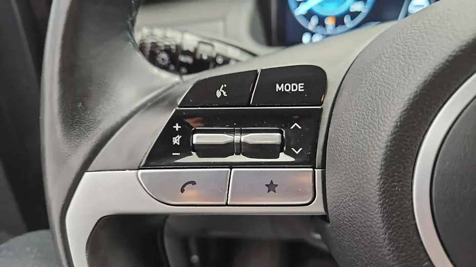 HYUNDAI Tucson -
