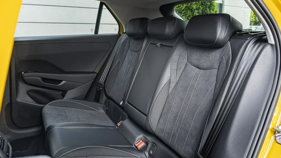 VOLKSWAGEN T-ROC -