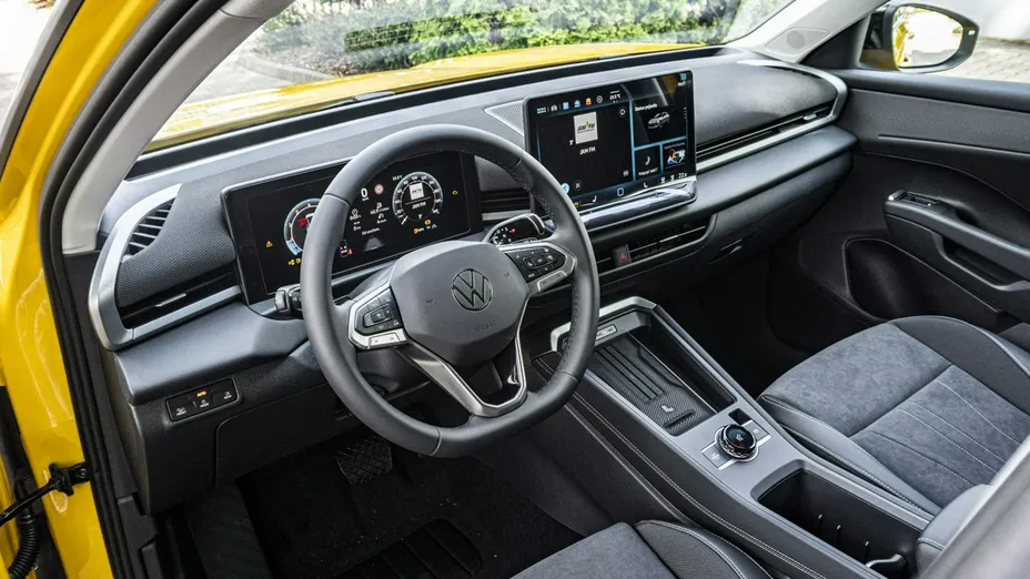 VOLKSWAGEN T-ROC -