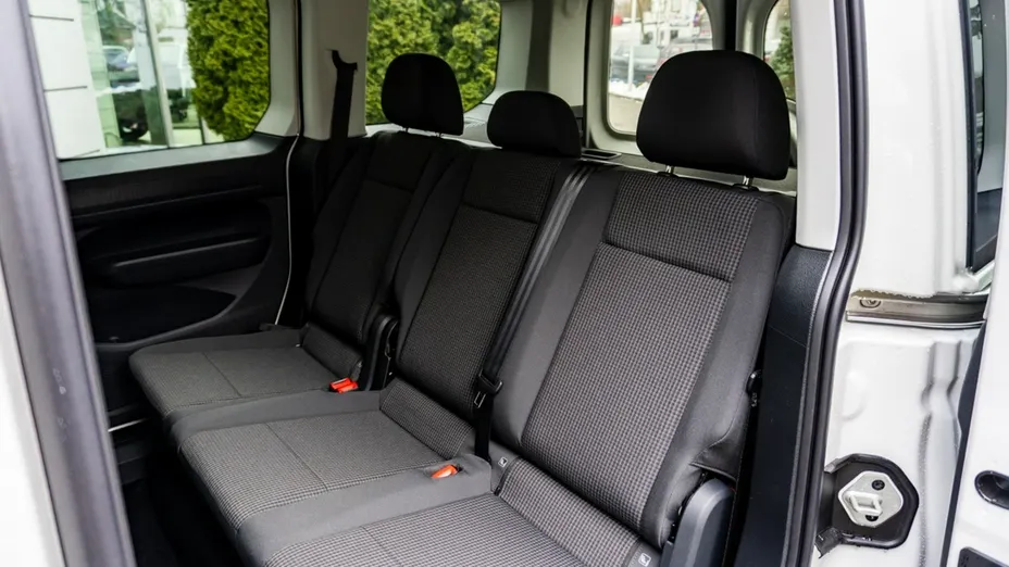 VOLKSWAGEN Caddy -
