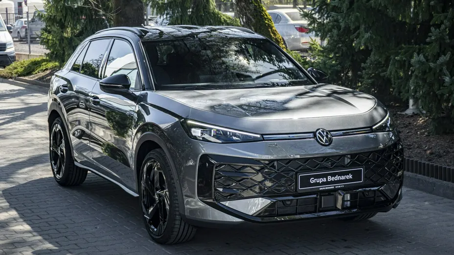 VOLKSWAGEN T-ROC -