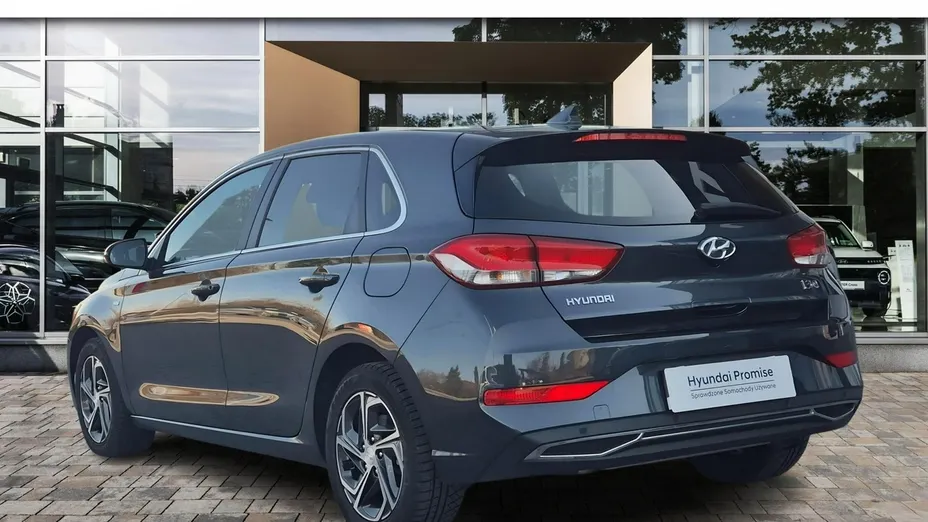 HYUNDAI i30 -