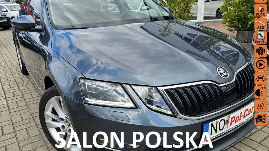 SKODA Octavia -