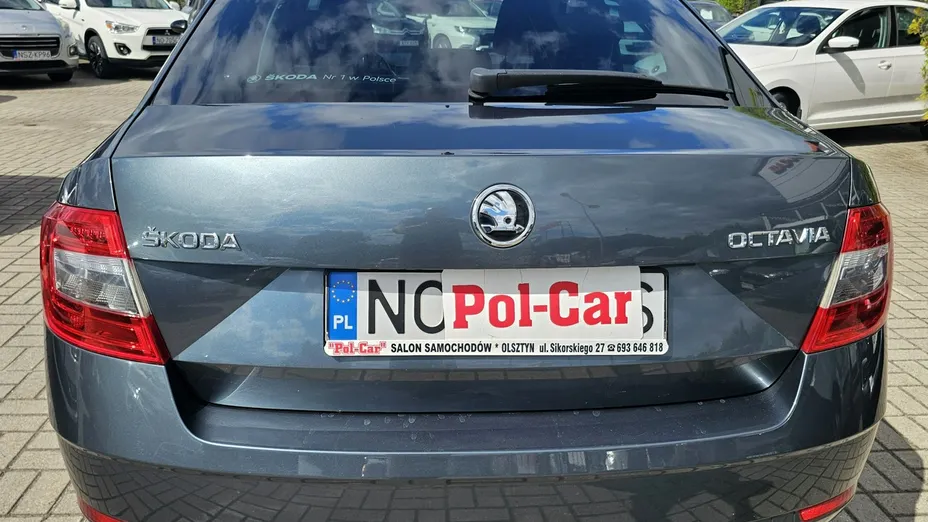 SKODA Octavia -
