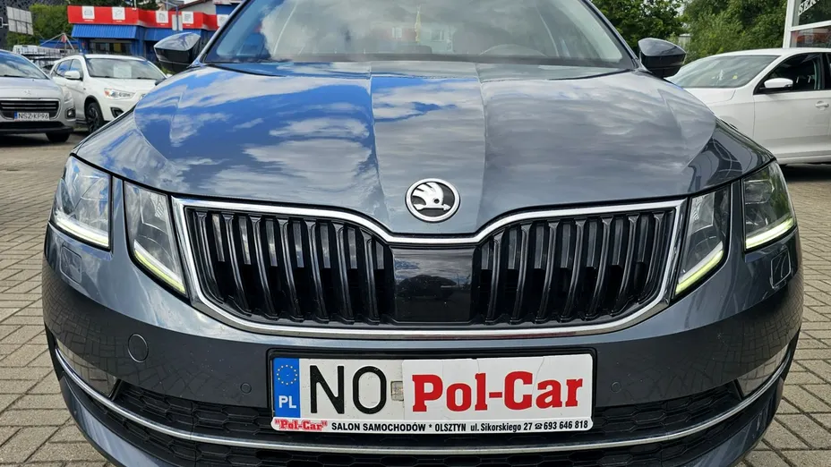 SKODA Octavia -