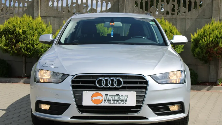 AUDI A4 -