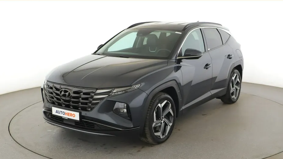HYUNDAI Tucson -