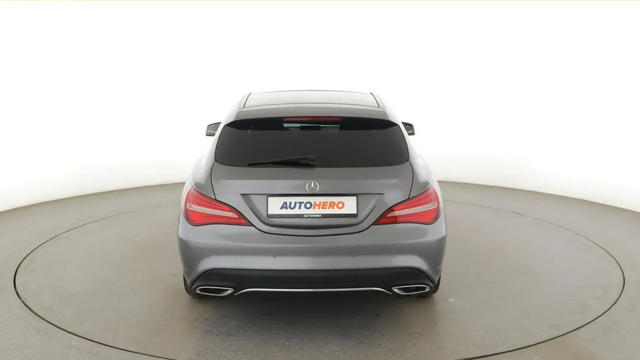 MERCEDES-BENZ CLA -
