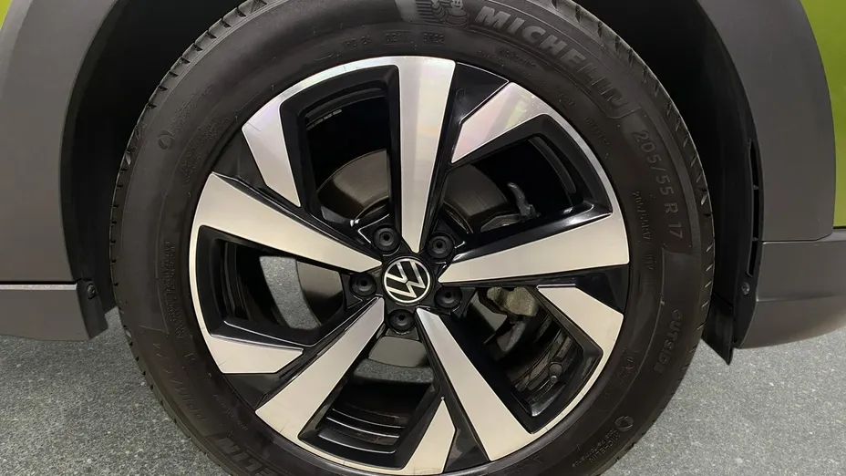 VOLKSWAGEN Taigo -