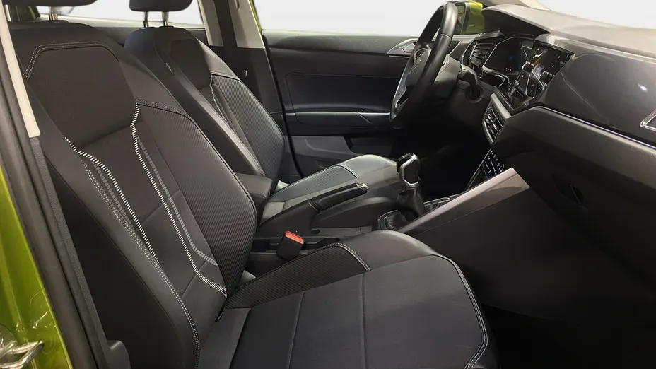 VOLKSWAGEN Taigo -