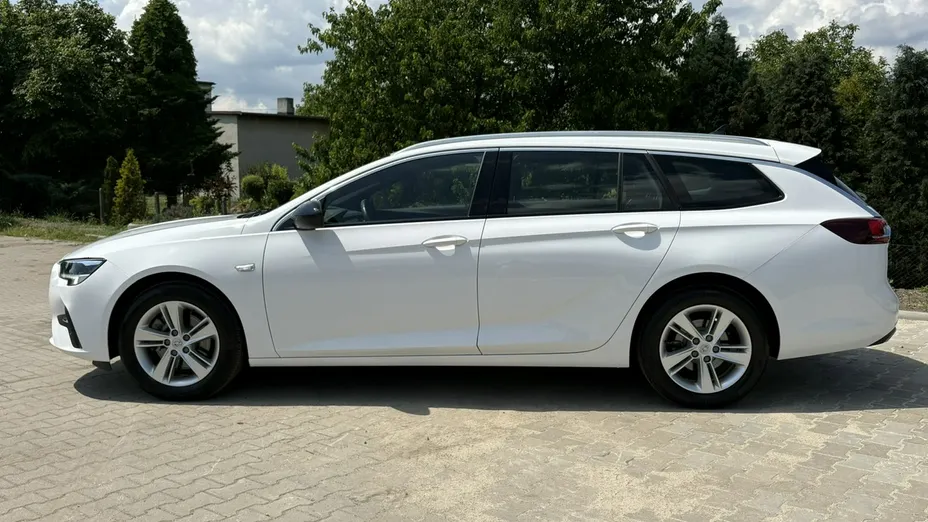 OPEL Insignia -