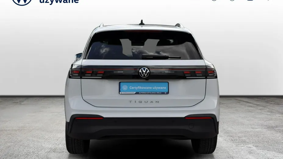 VOLKSWAGEN Tiguan -