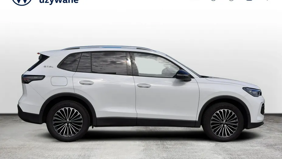 VOLKSWAGEN Tiguan -
