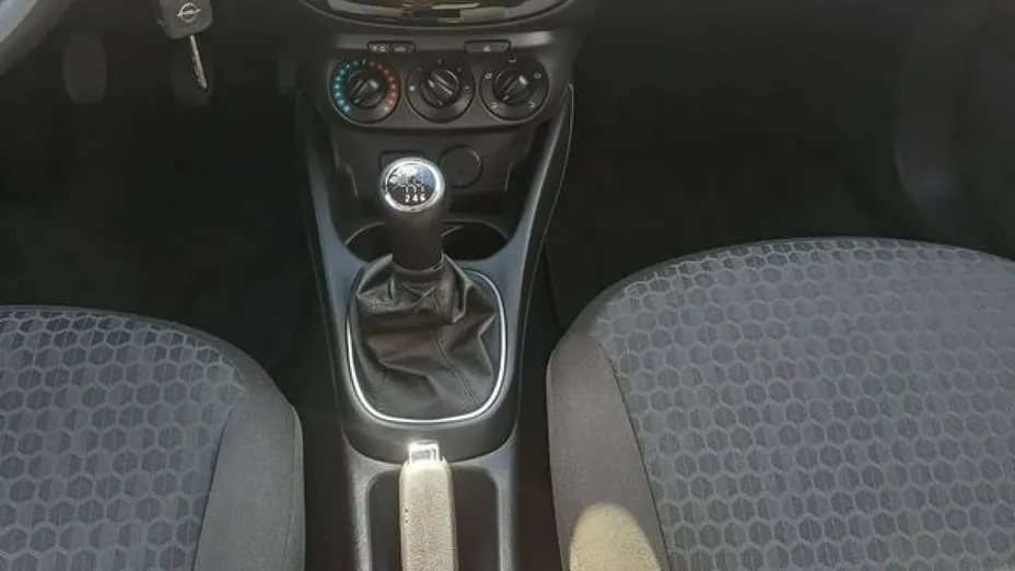 OPEL Corsa -