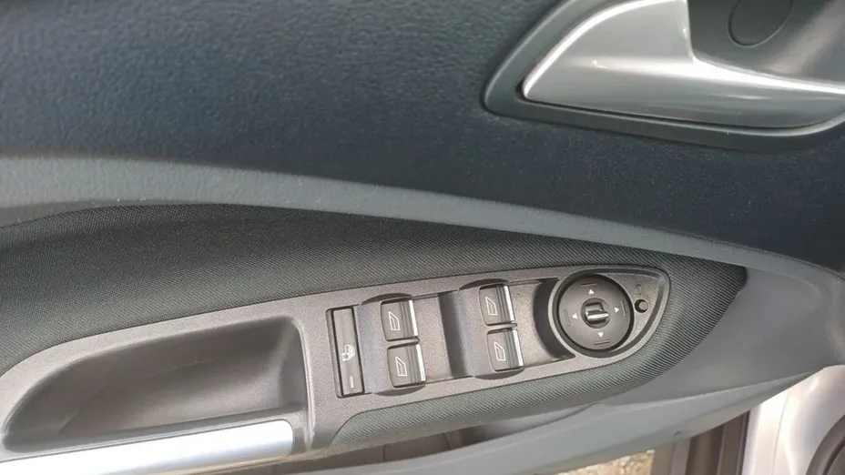FORD C-MAX -