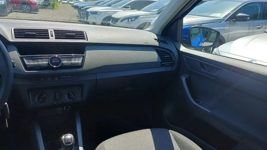 SKODA Fabia -