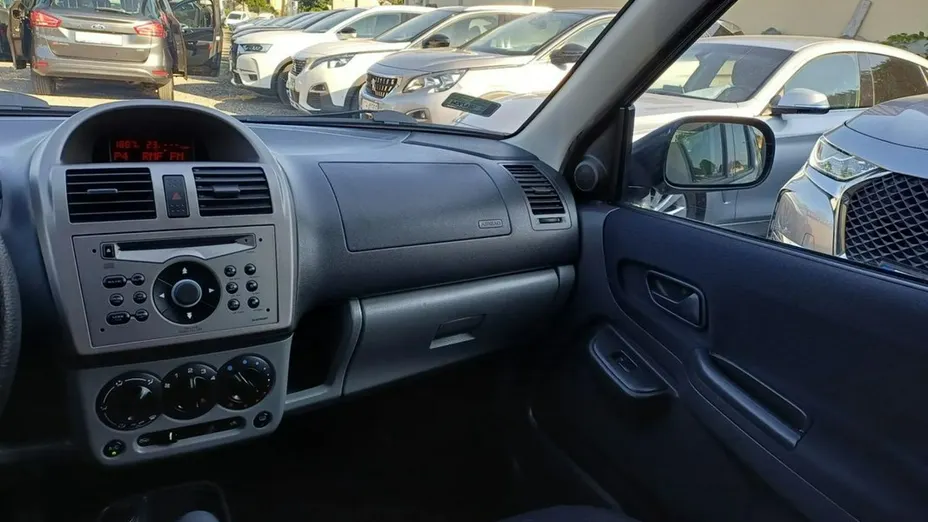 SUZUKI Ignis -