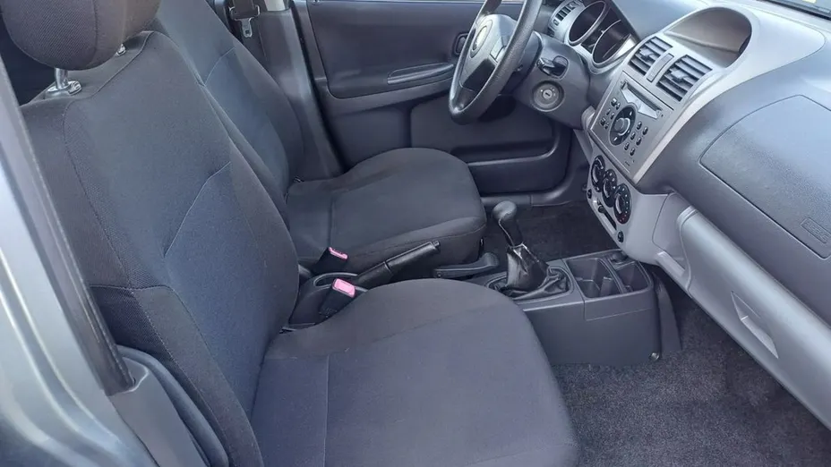 SUZUKI Ignis -
