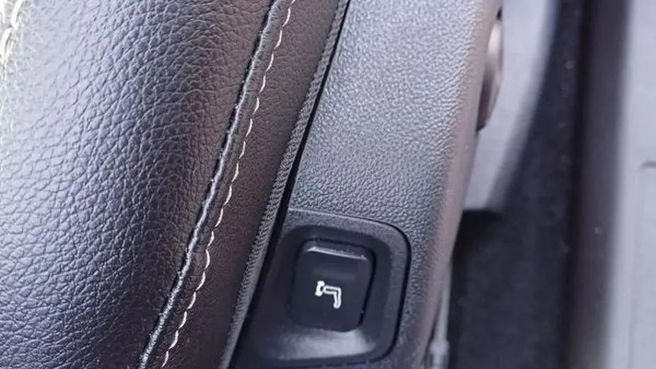 OPEL Grandland X -