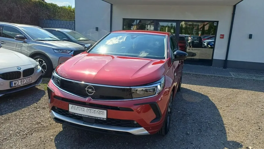 OPEL Grandland X -
