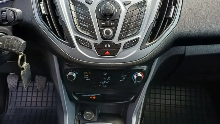 FORD B-MAX -