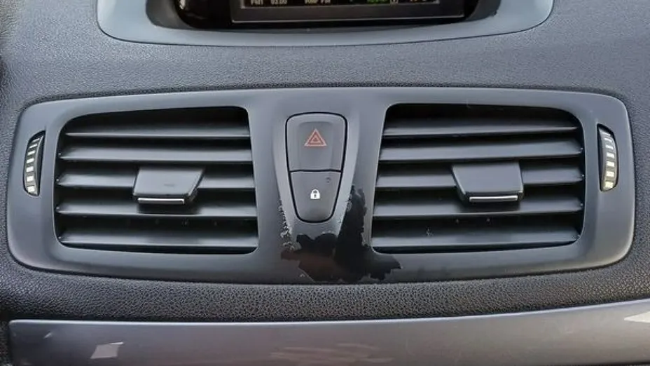 RENAULT Megane -