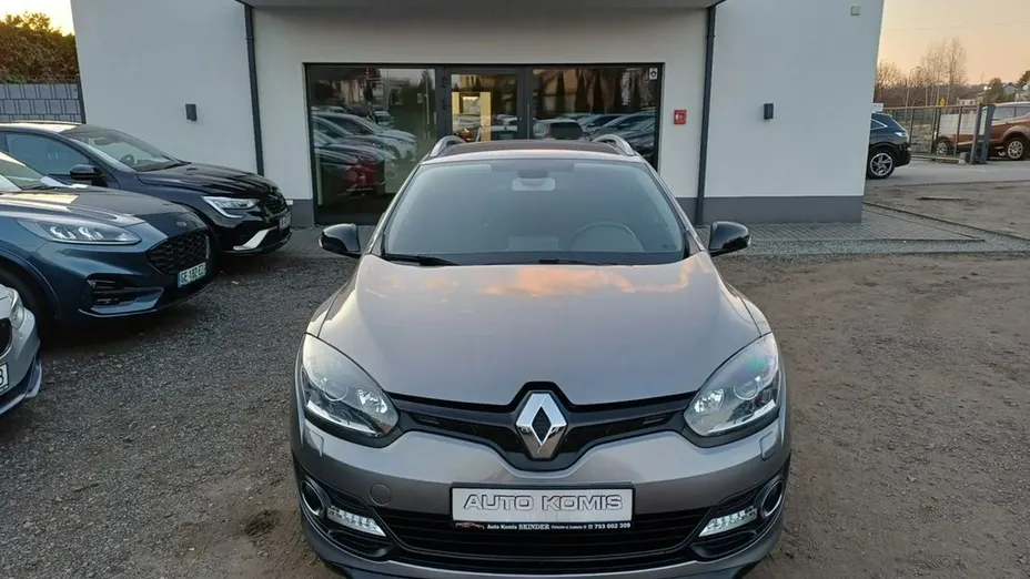 RENAULT Megane -