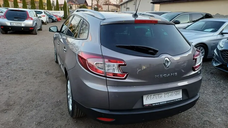 RENAULT Megane -