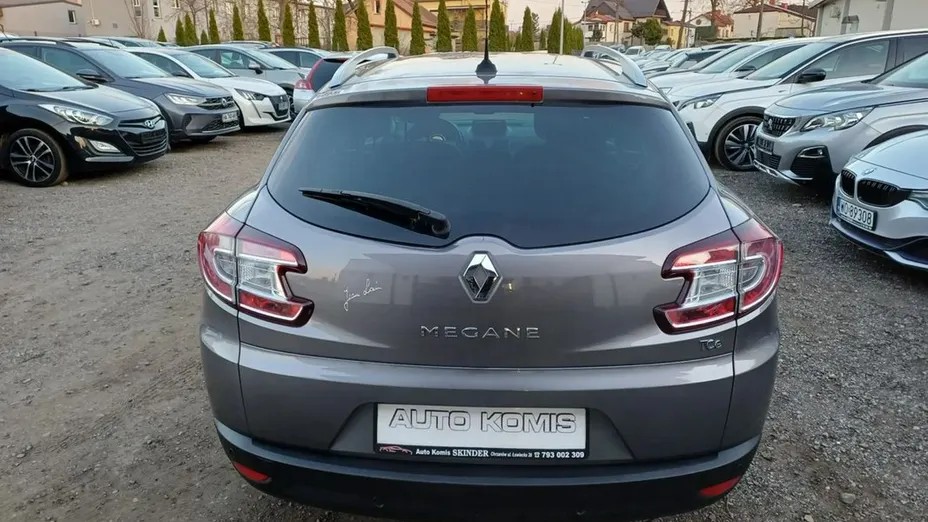 RENAULT Megane -