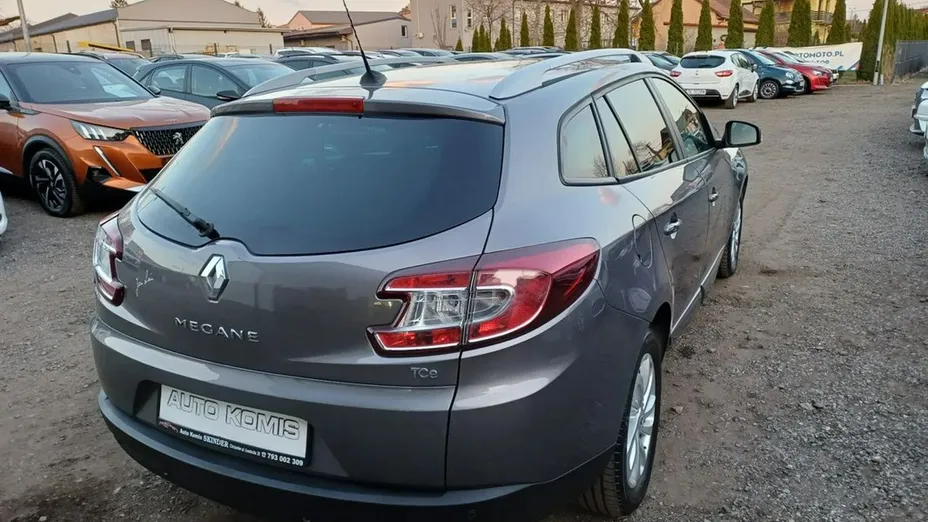 RENAULT Megane -