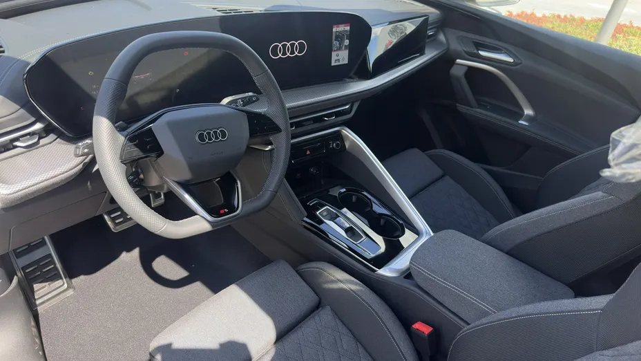 AUDI Q5 -
