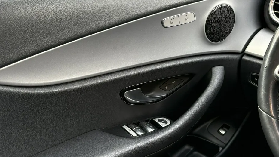 MERCEDES-BENZ E Klasa -