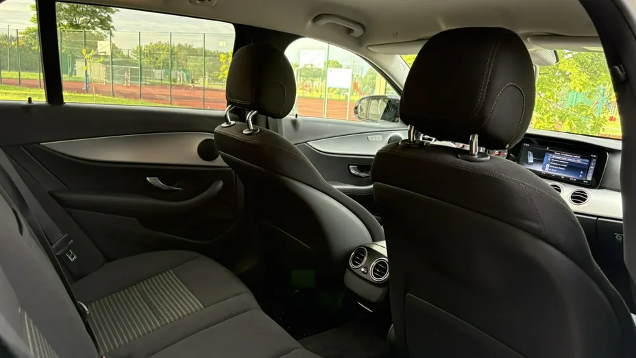 MERCEDES-BENZ E Klasa -