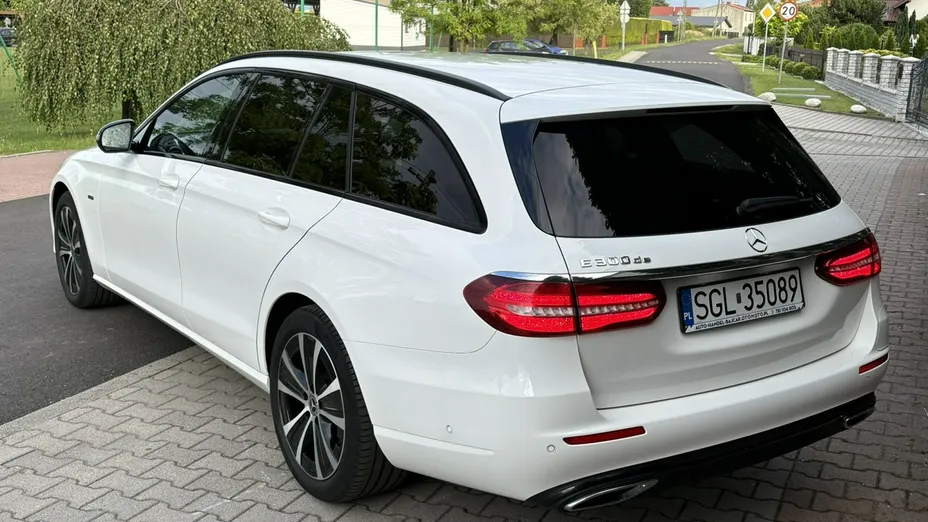 MERCEDES-BENZ E Klasa -