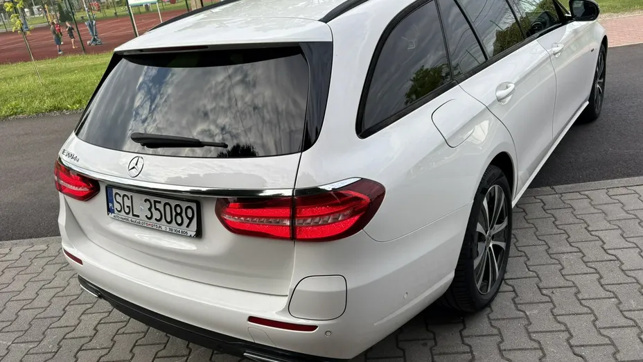MERCEDES-BENZ E Klasa -