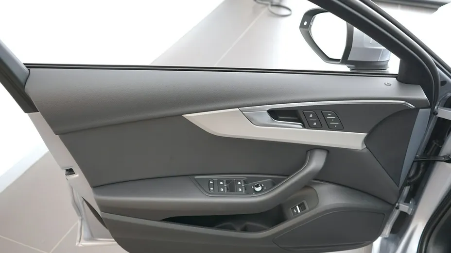 AUDI A4 Avant -