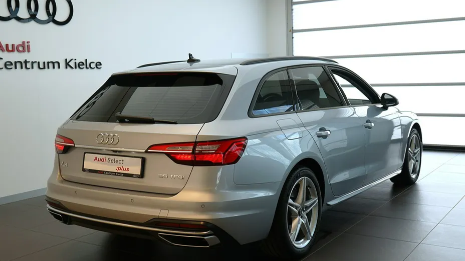 AUDI A4 Avant -